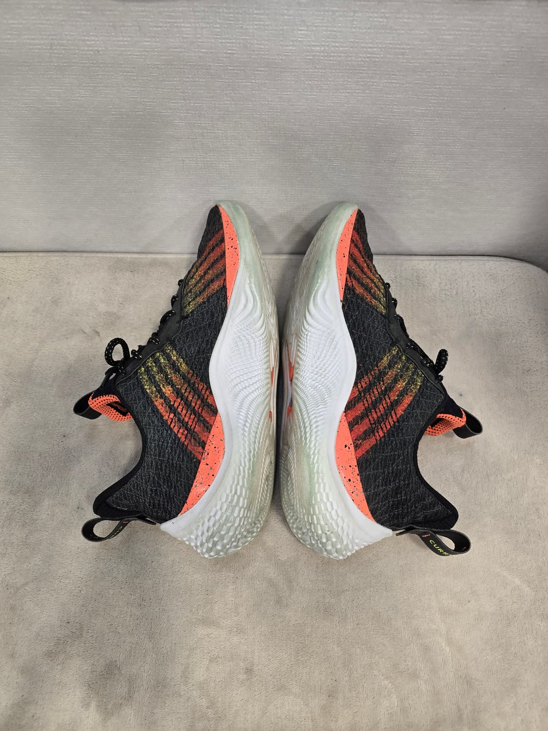 언더아머 커리 10 농구화 275mm 상품이미지5