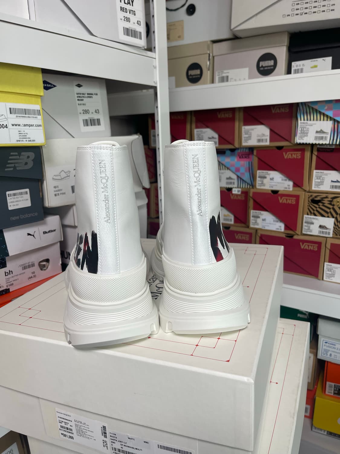 43)알렉산더 맥퀸 오버솔 부츠 화이트 멀티 상품이미지4