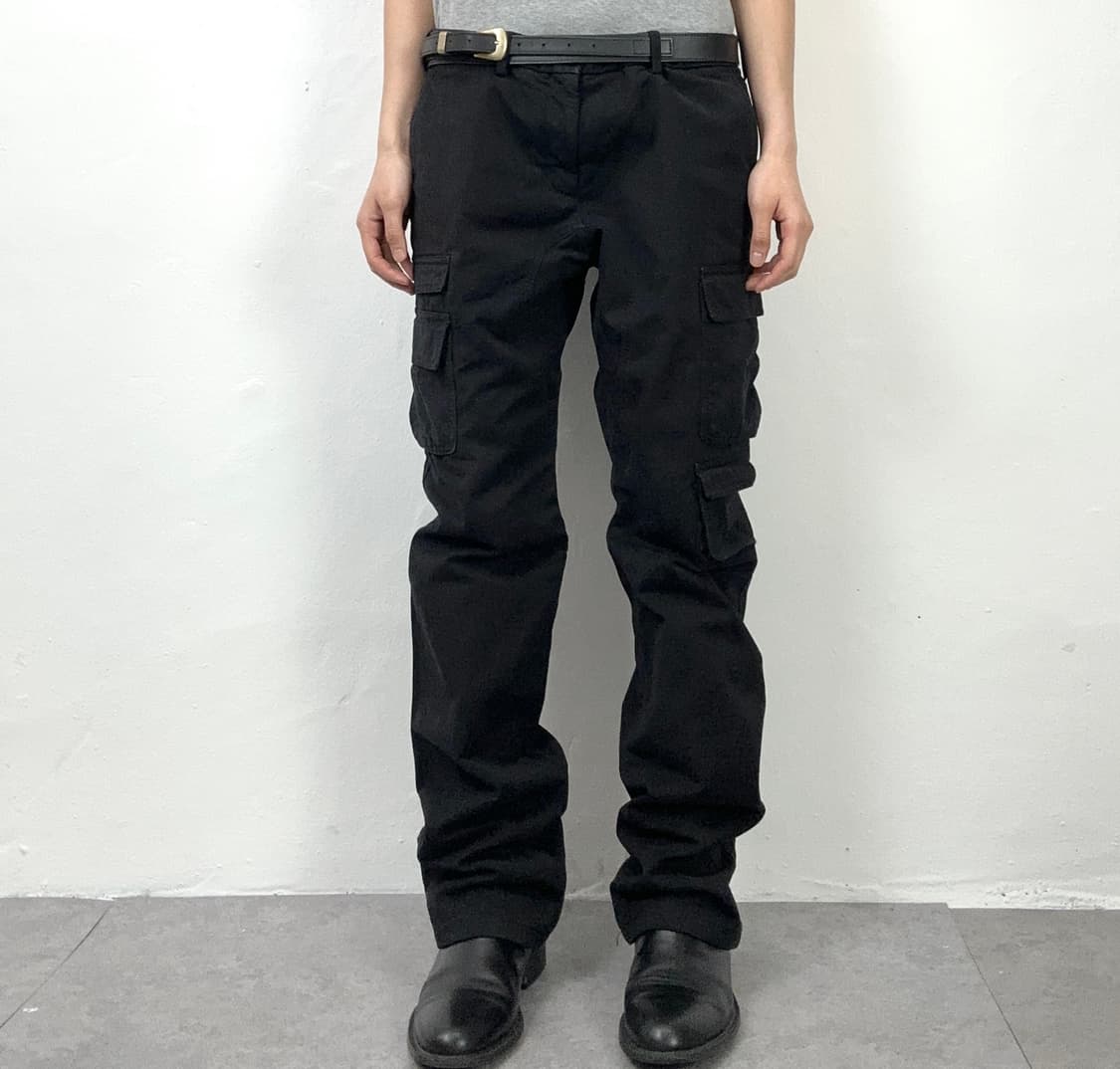 Neil Barrett Multi-Pocket Tactical Cargo 상품이미지2