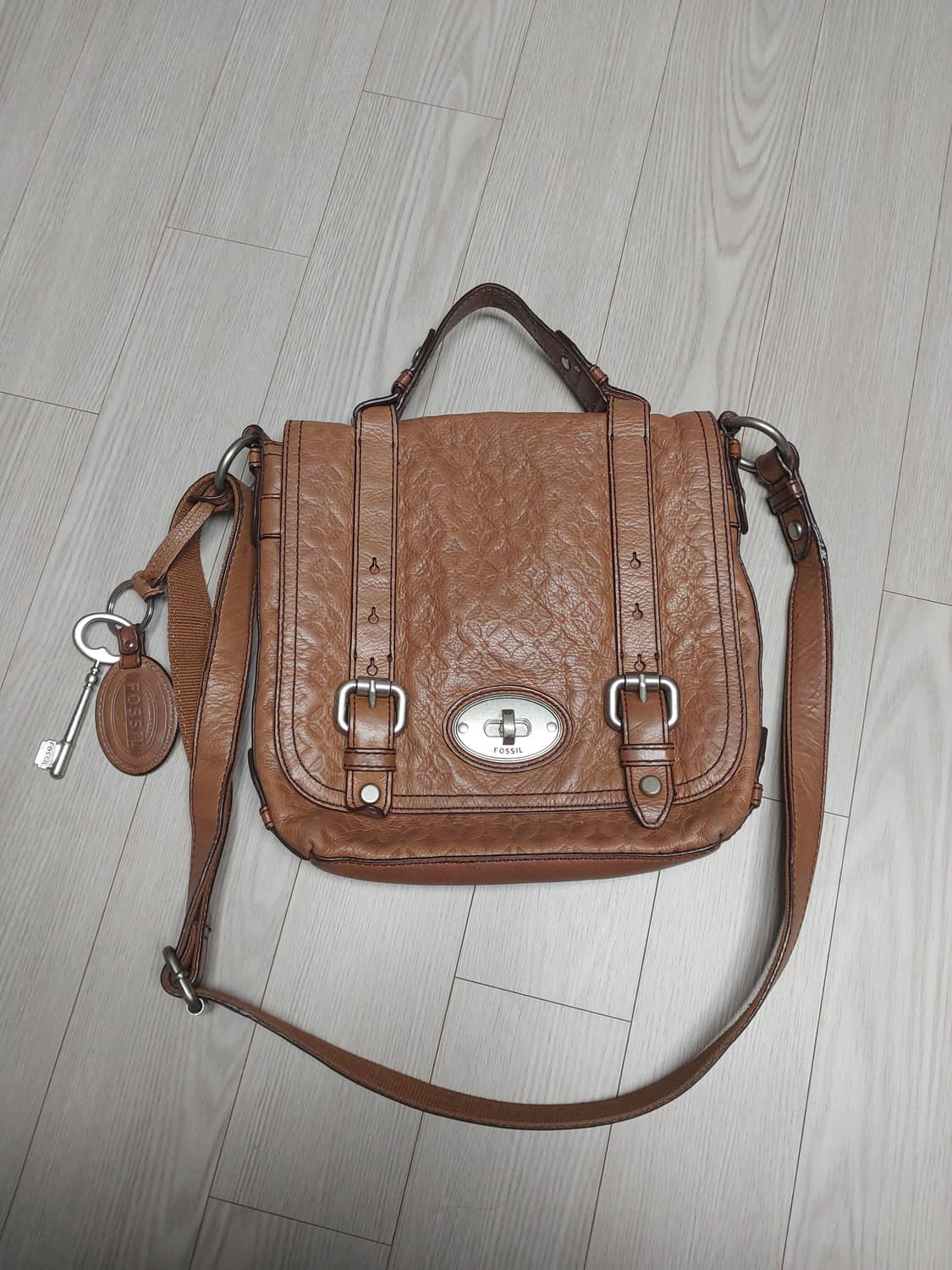 파슬 키체인 버클 크로스백 상품이미지2