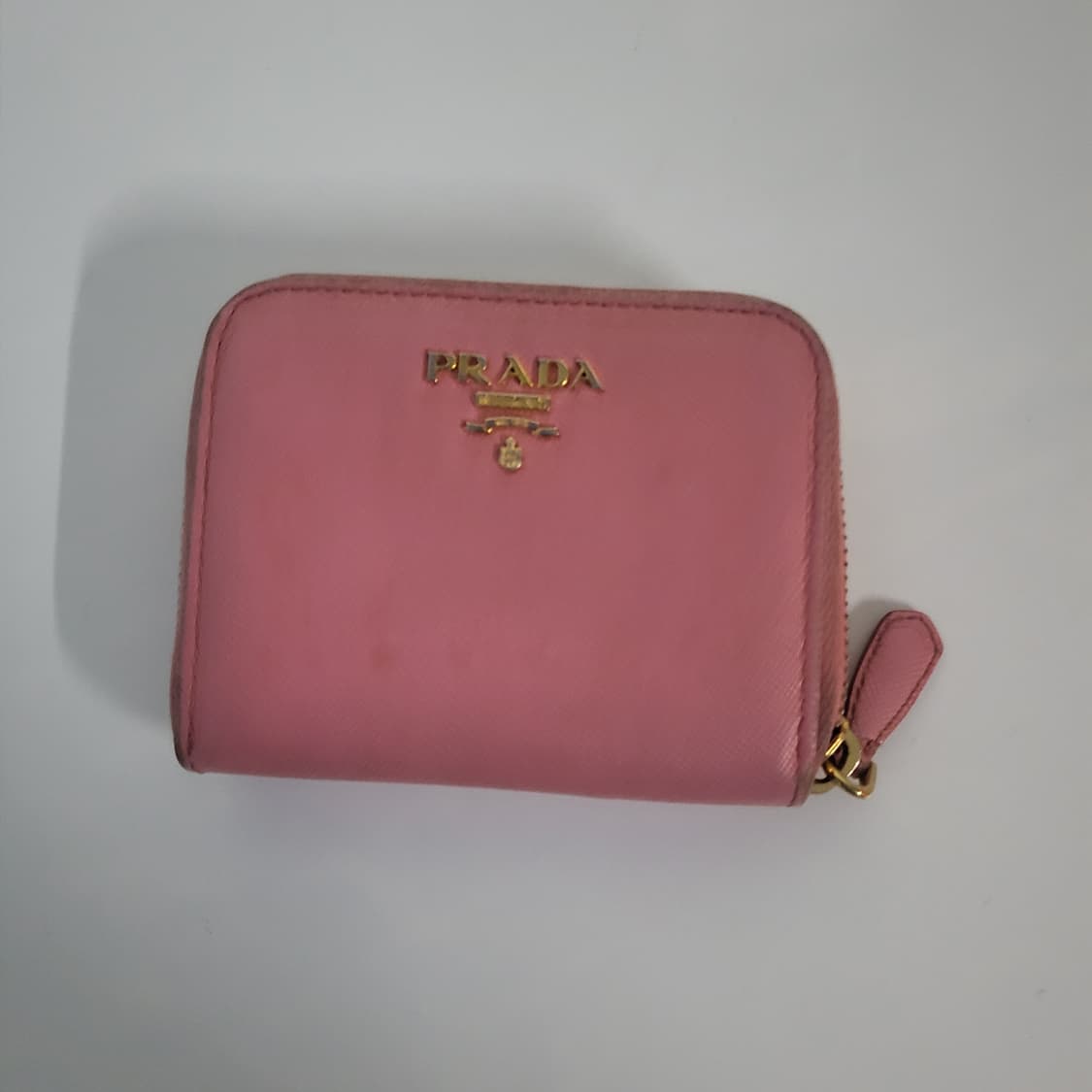 프라다 사피아노 지퍼 반지갑 상품이미지1