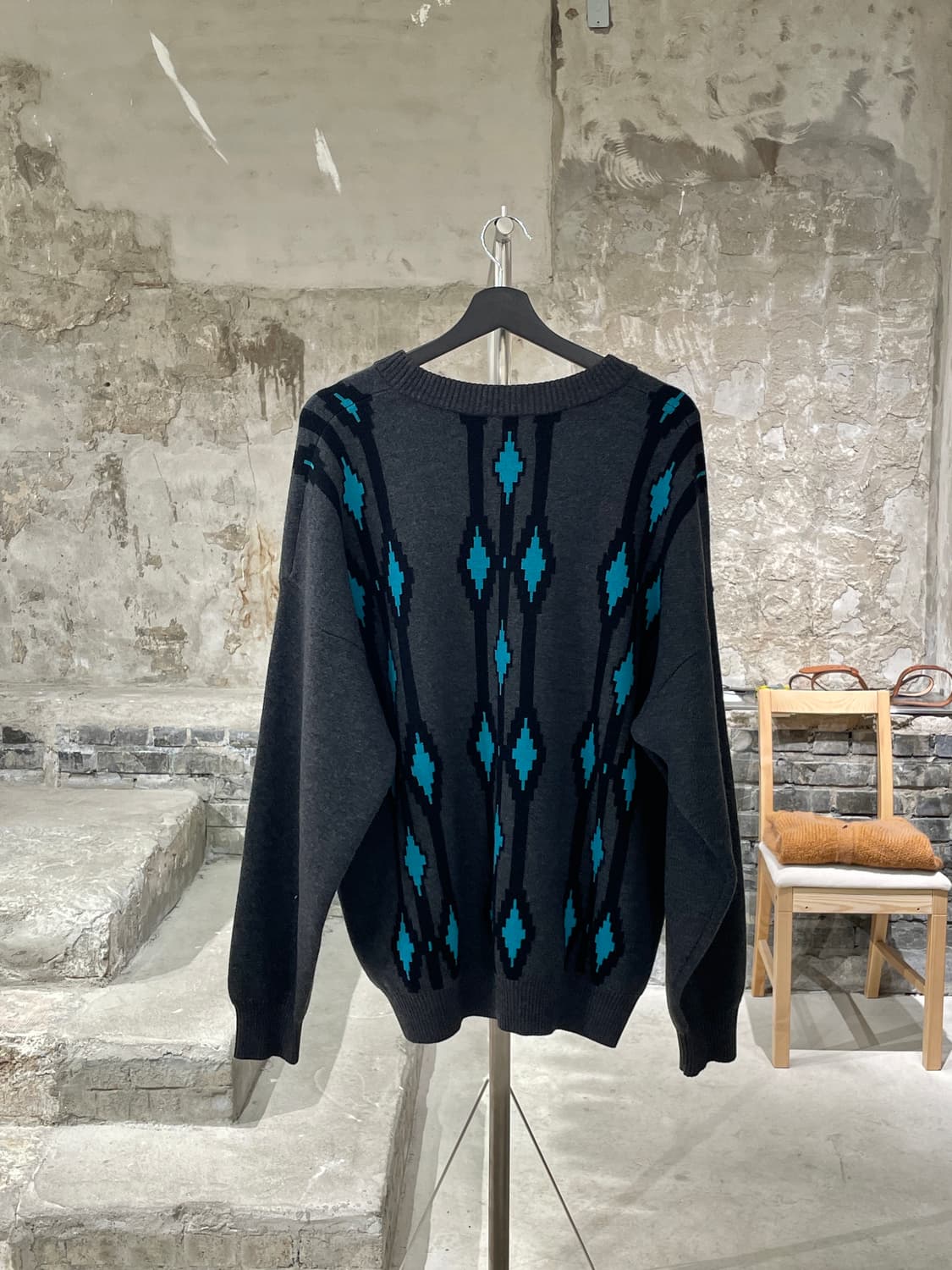 헤드 메이너 그레이 인타르시아 오버 니트 상품이미지6