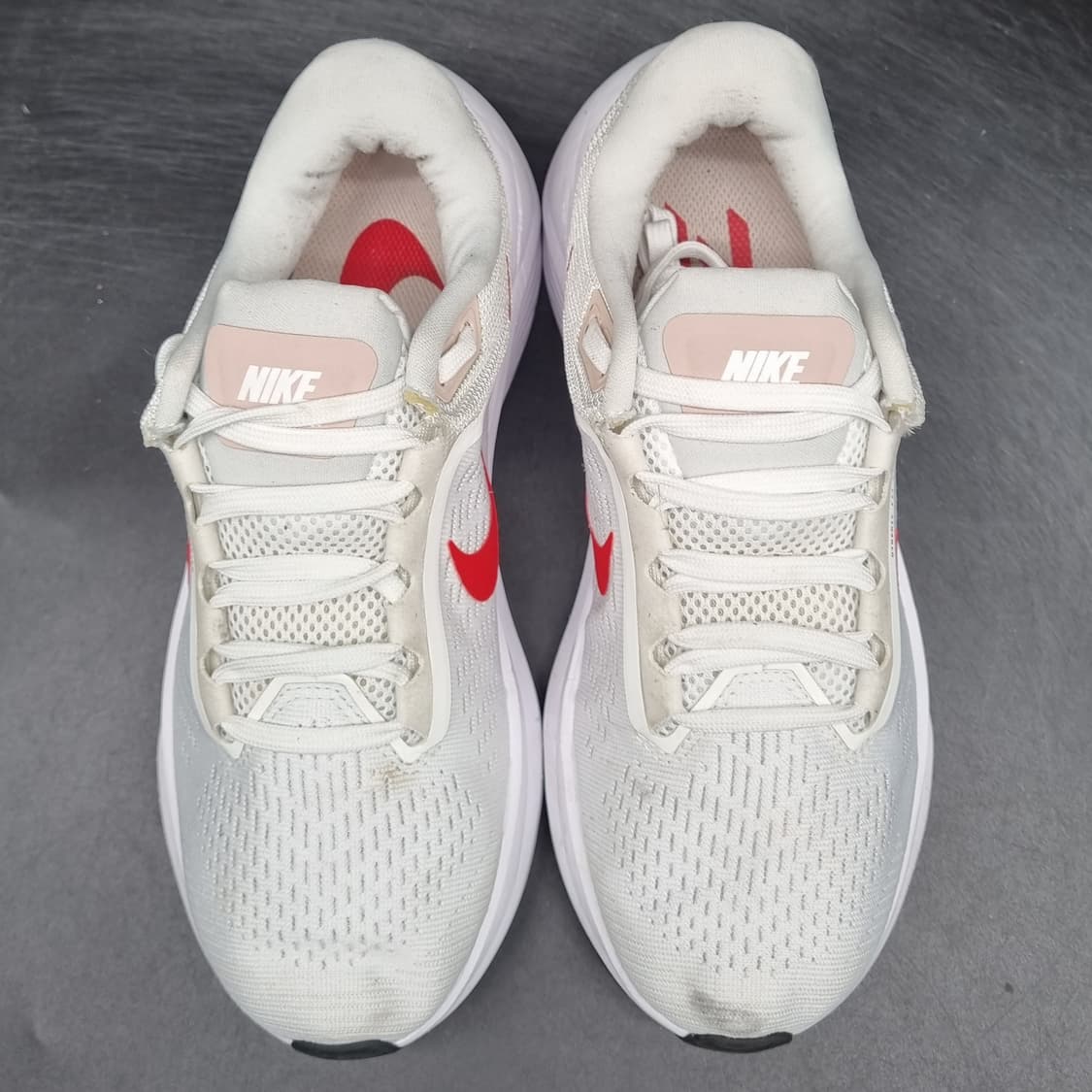 나이키 에어줌 스트럭쳐24 여성운동화235 상품이미지2