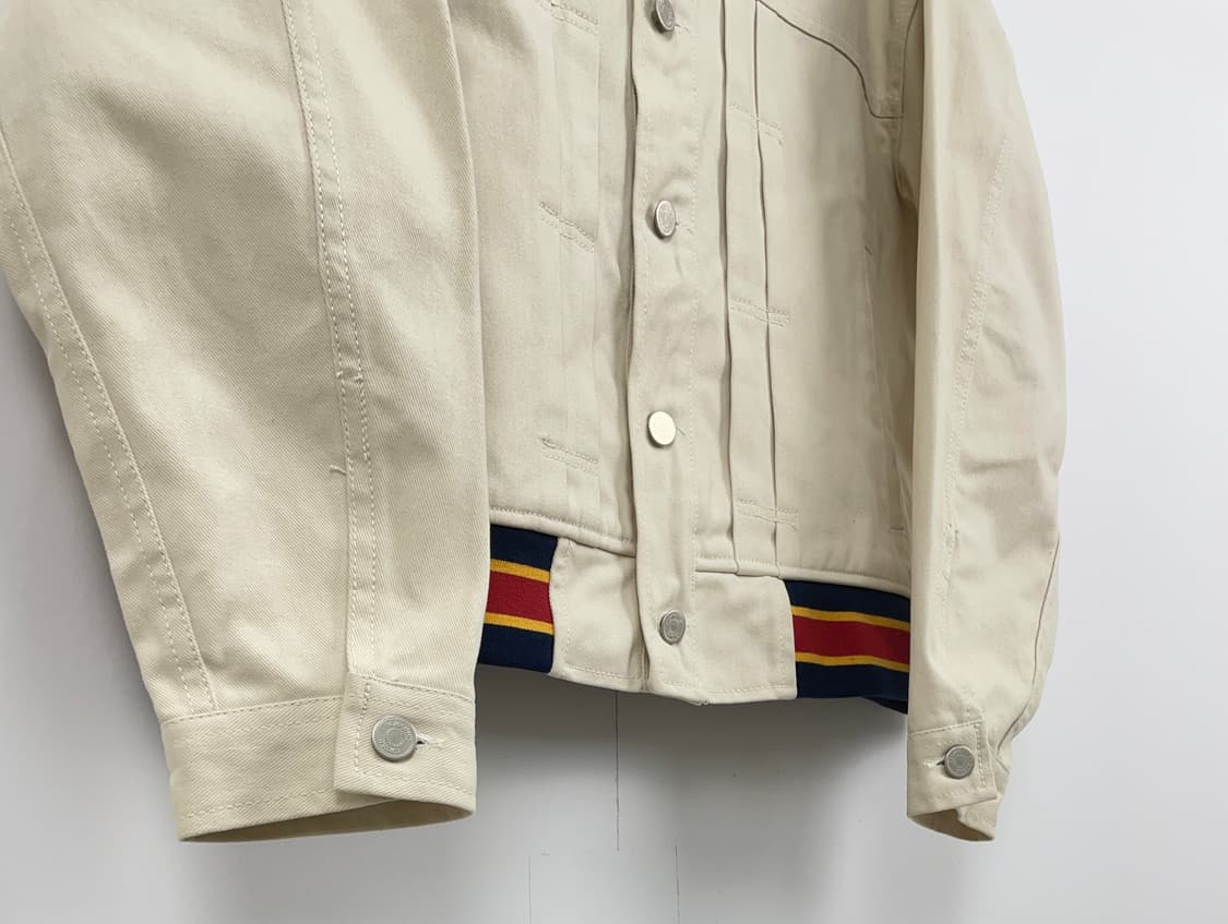 로맨틱크라운 백패치 배색 데님 자켓 상품이미지5