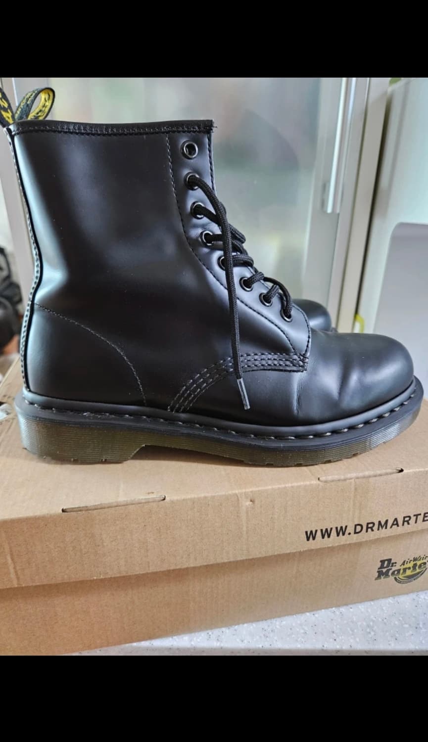 닥터마틴 1460 블랙 부츠 상품이미지2