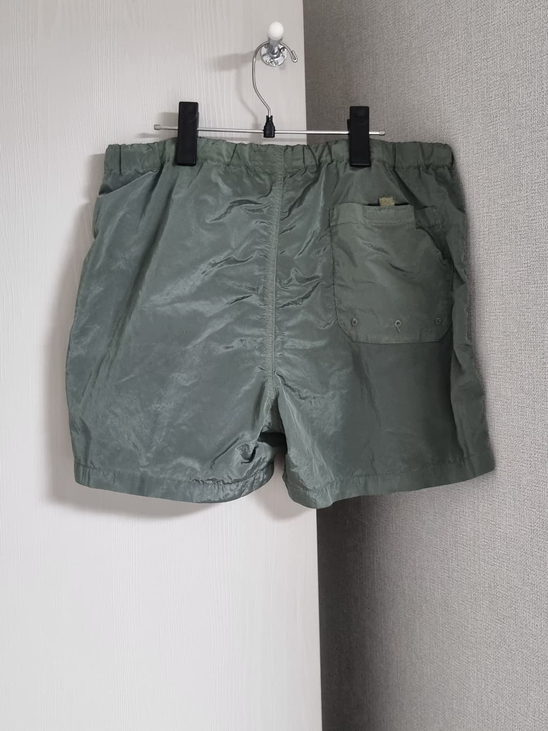 스톤아일랜드 나일론메탈 쇼츠 상품이미지2