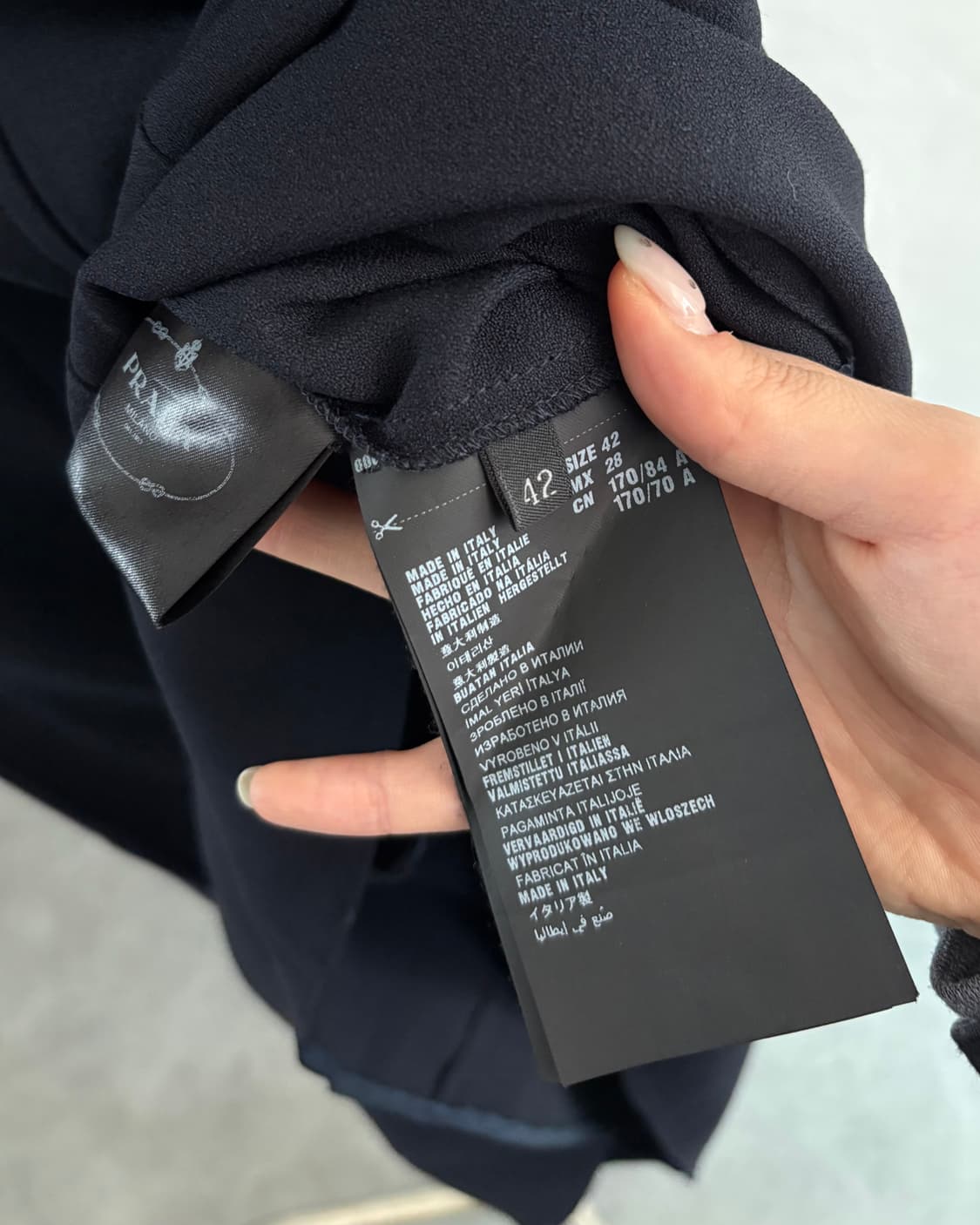 Prada 프라다 딥네이비 모크넥 셔링 원피스 상품이미지6