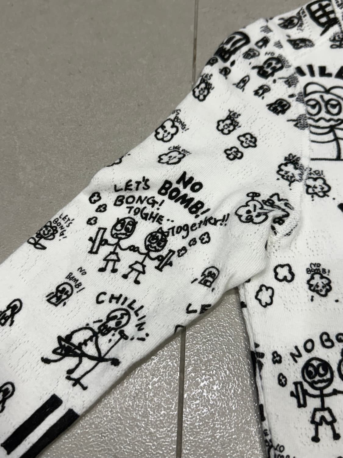 히스테릭 글래머 아카이브 평화를 향한 메세지 롱슬리브 티셔츠 상품이미지3