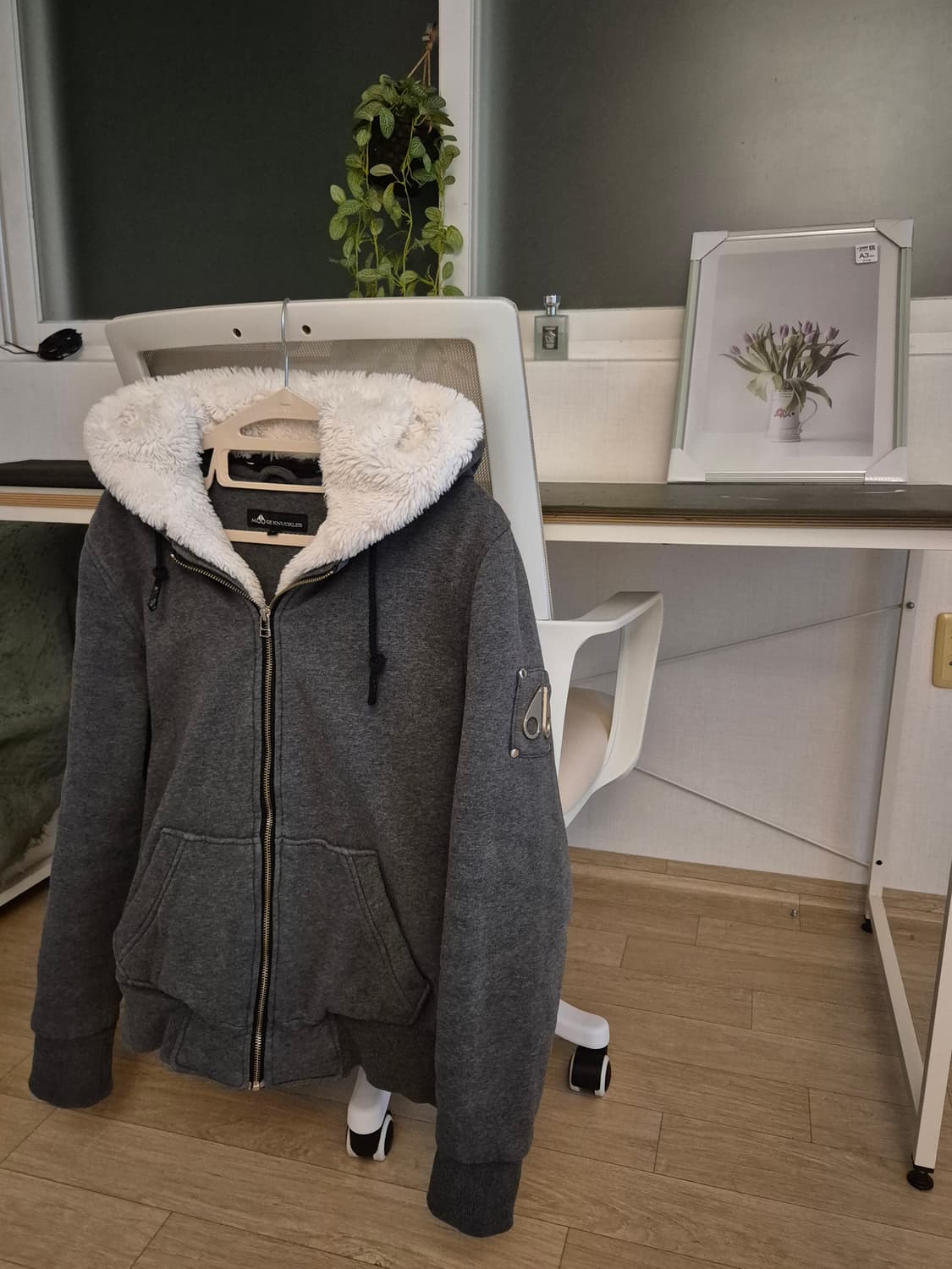 무스너클 버니스웨터 그레이 상품이미지1