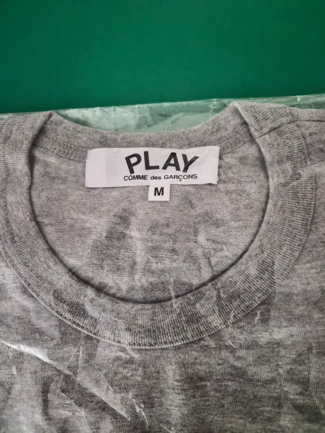 꼼데가르송 PLAY 반팔티 그레이 M 상품이미지3