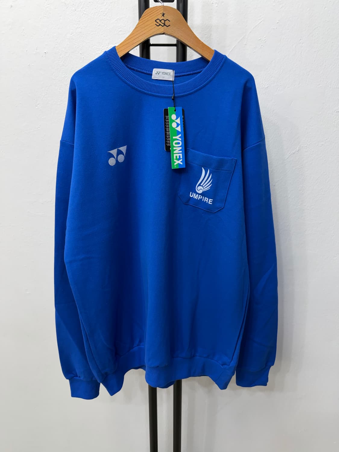 새제품) 요넥스 파랑색 엄파이어 맨투맨 티셔츠 110 상품이미지1