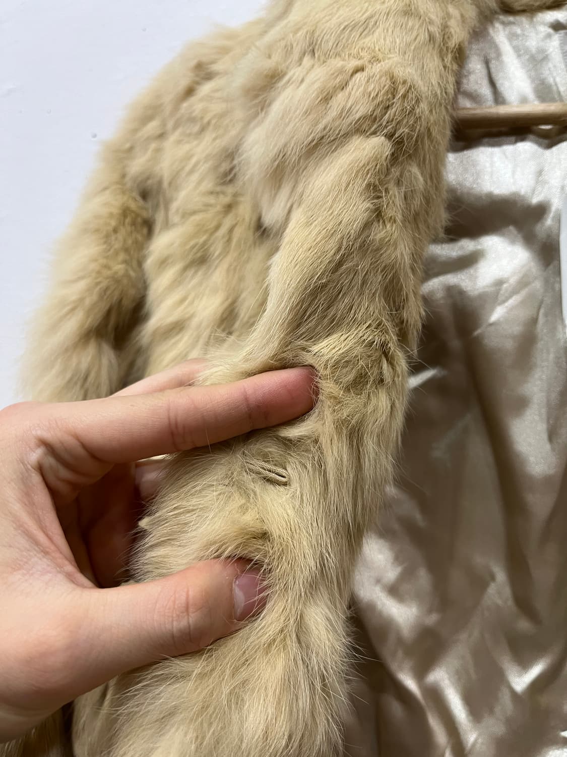 INDIO 레빗퍼 크롭 퍼자켓 미사용품  상품이미지5