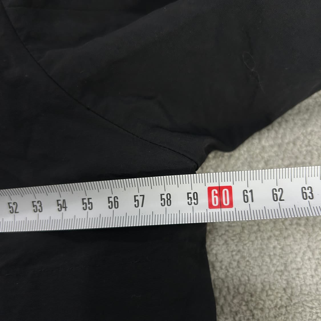 뉴발란스 블랙/레드 바람막이 자켓 m 상품이미지4