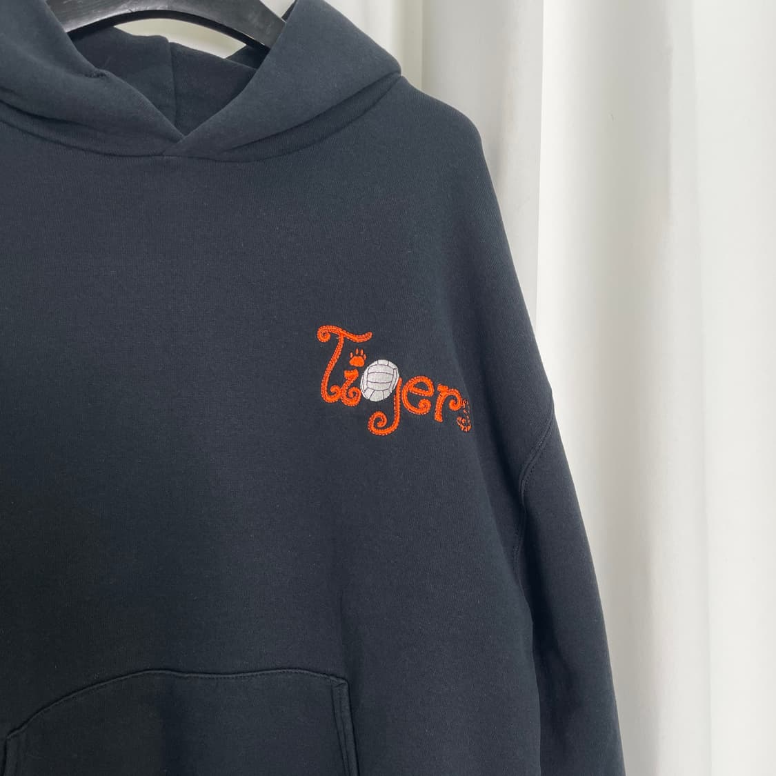 RUSSELL 러셀 블랙 타이거 엠브로이더리 후드티 상품이미지3