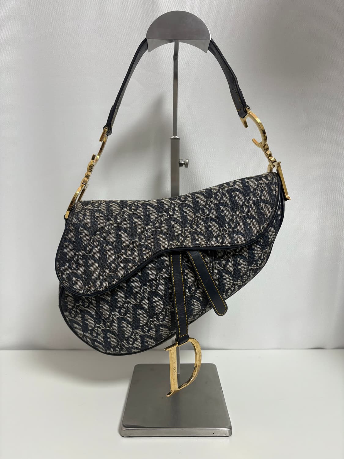 디올 오블리크 새들백 금장 상품이미지1