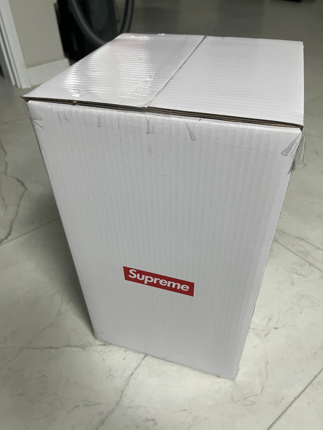 슈프림 홀리데이 크리스마스 트리 상품이미지2