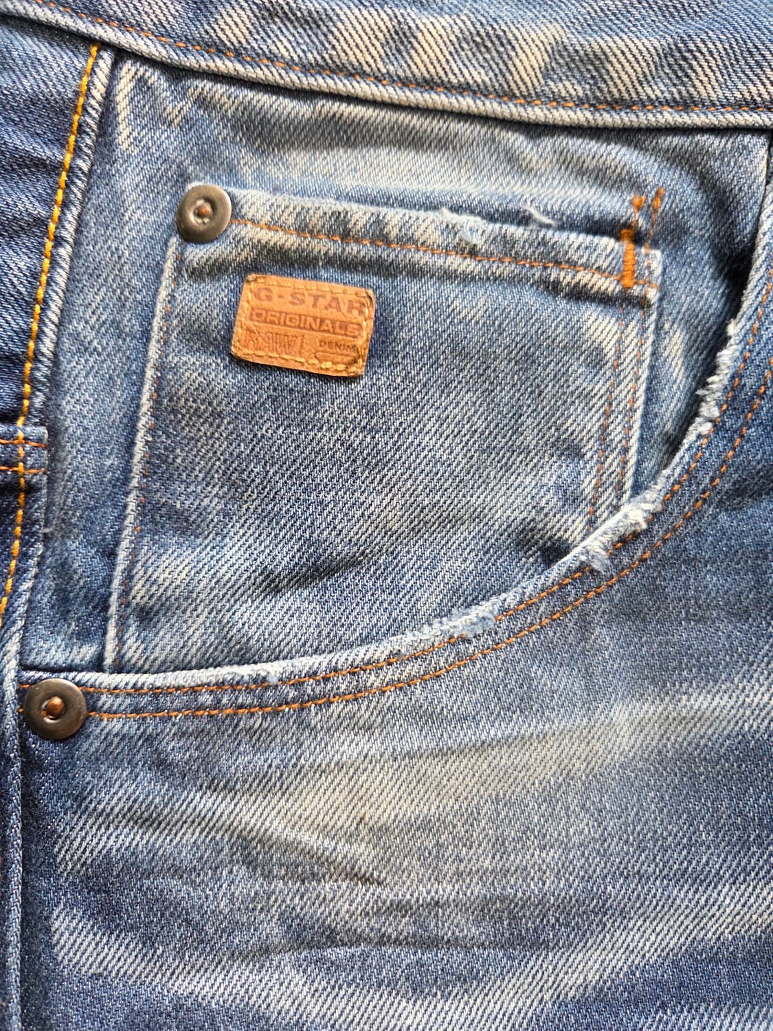 G-Star RAW 남성 데님 청바지 판매합니다. W33/L32 사이즈이 상품이미지4