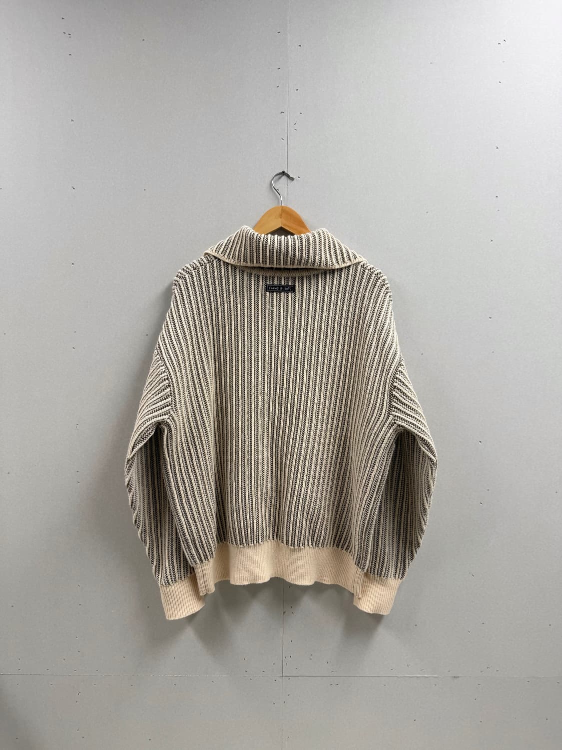 남성 100 / 와릿이즌 반집업 니트 베이지 상품이미지5