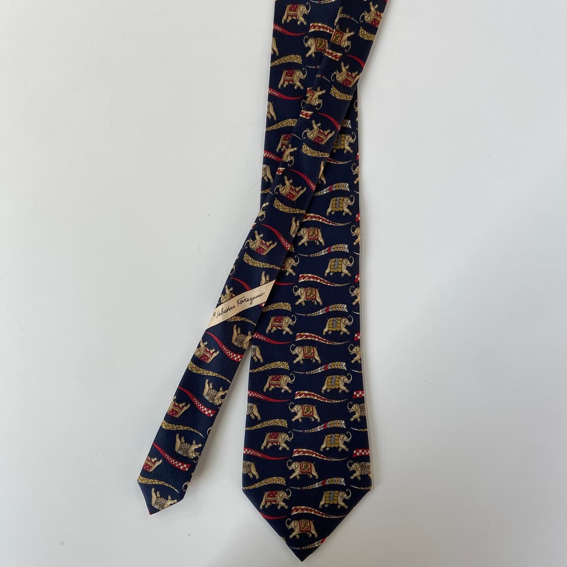 페레가모(Ferragamo) 명품 정품 넥타이 상품이미지1