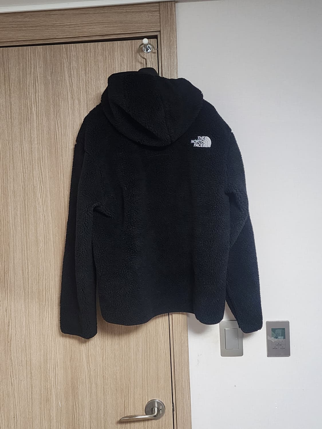 슈노 s로고 플리스 상품이미지2