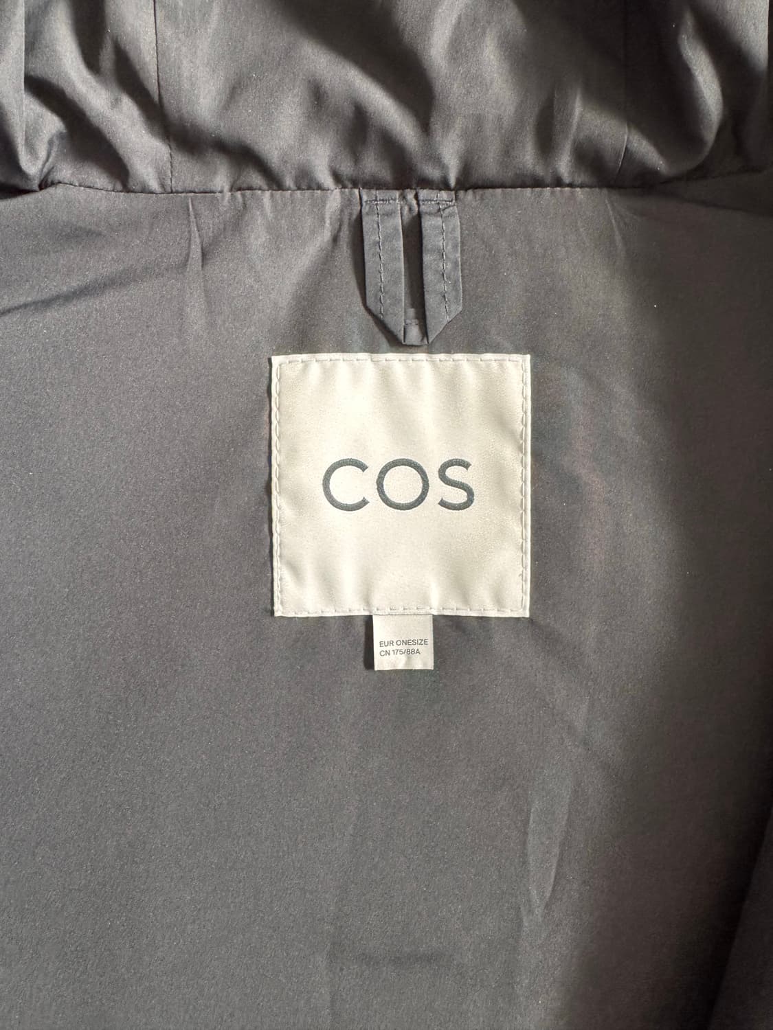 코스 버클사이드 패디드 후드 질레 상품이미지2