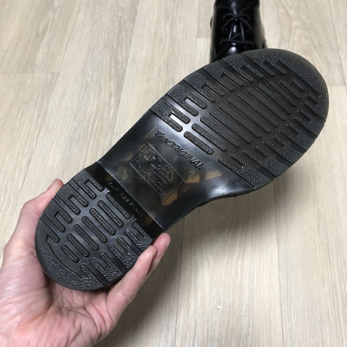 (230) 닥터마틴 Dr.martens X 섹스피스톨즈 3홀 스틸토 블랙 상품이미지9