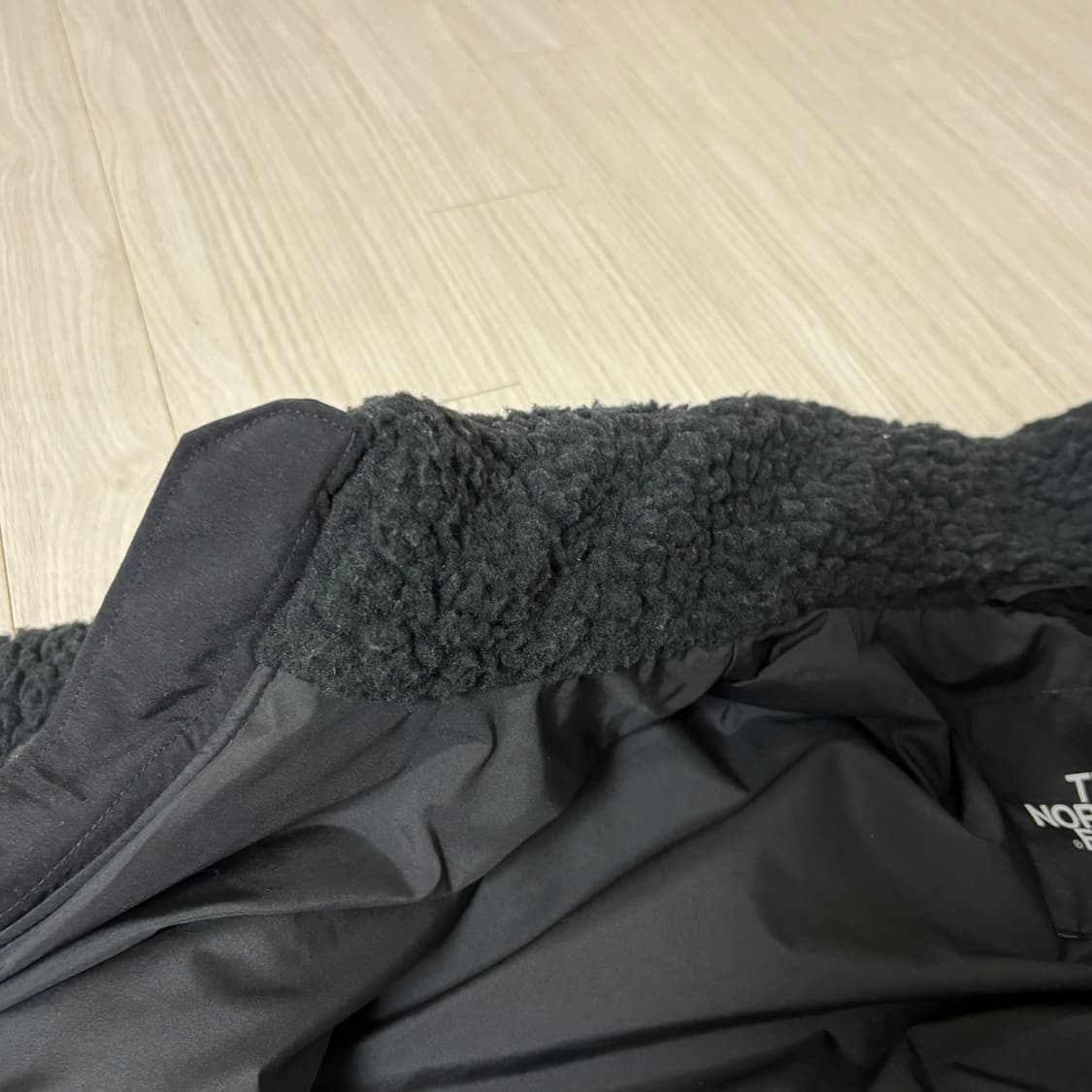 노스페이스 푸퍼 쉐르파 S사이즈 상품이미지2