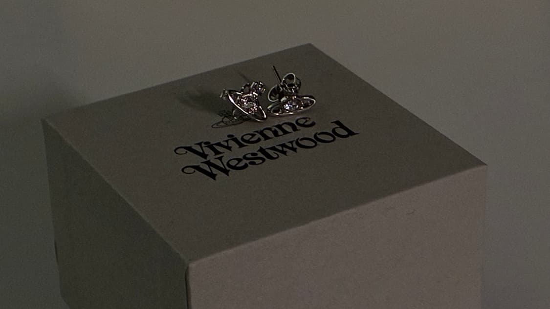 비비안 웨스트우드 나노 솔리테르 이어링 실버 상품이미지1