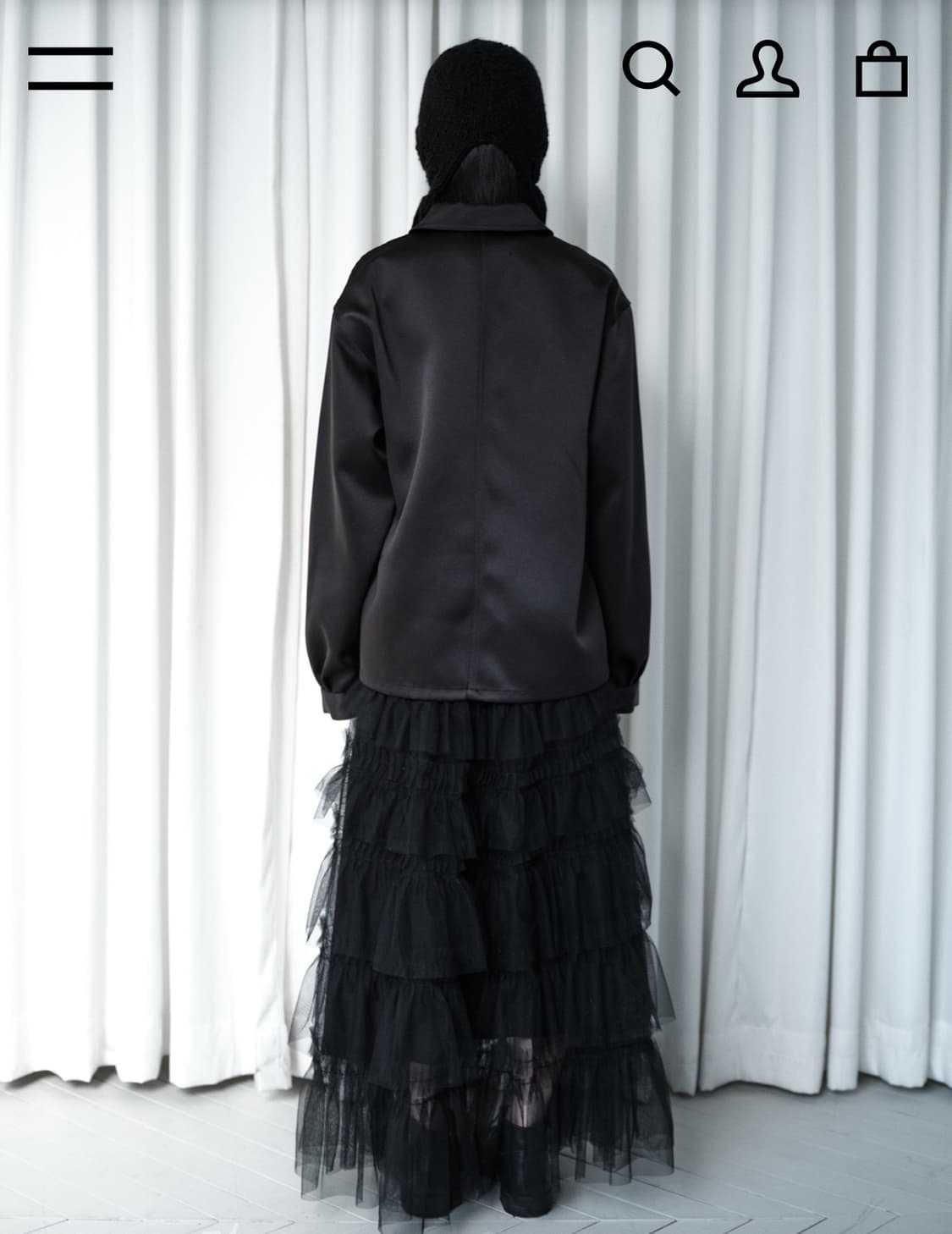 생긴스튜디오 TULLE TIERED LONG SKIRT - BLACK 상품이미지3