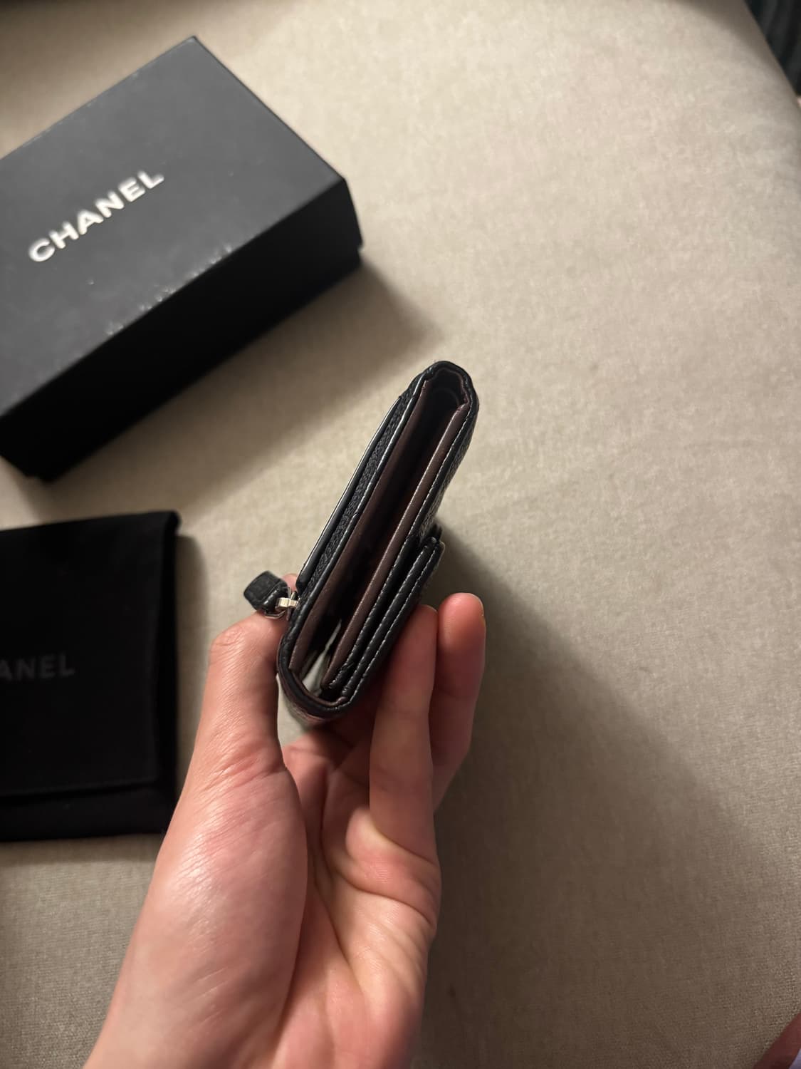 샤넬 샤넬 블랙 (샤넬 클래식 스몰 플랩 월렛 ) 지퍼 포함 S급 상품이미지9