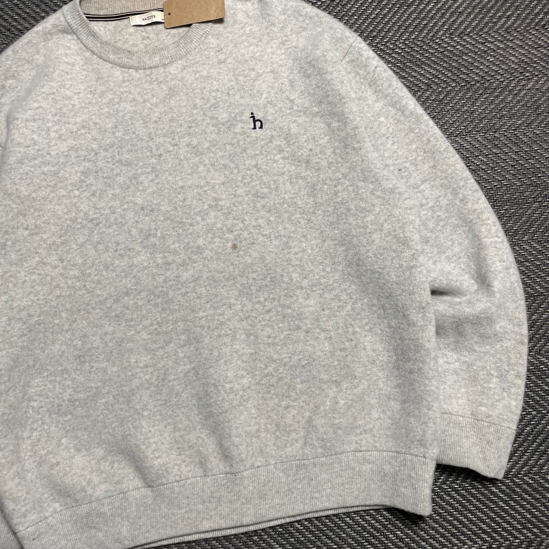 헤지스 자수로고 미니멀 베이직 니트o 5224 상품이미지2