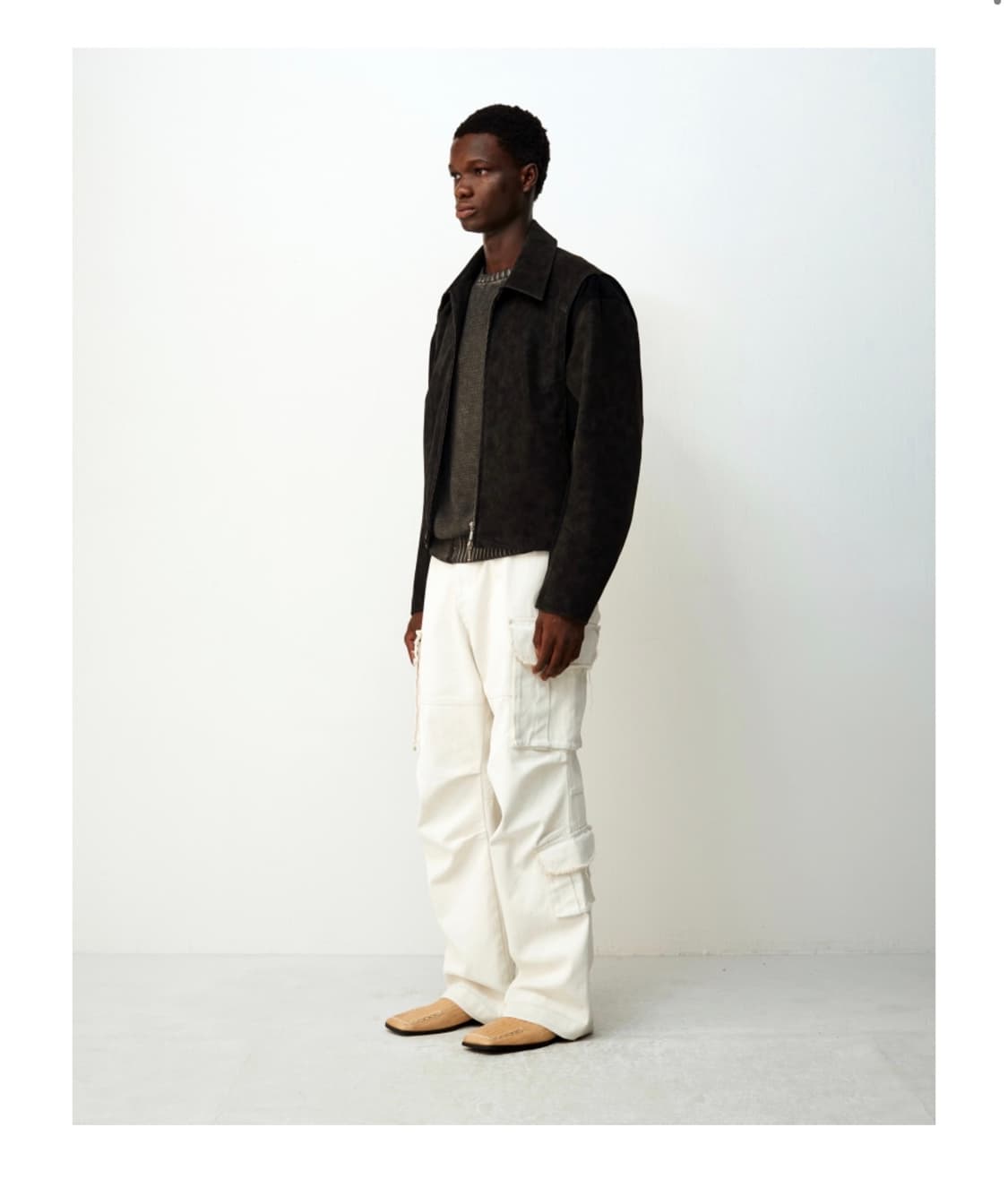 쿠어(COOR) 믹스드 스웨이드 파이핑 점퍼 (블랙브라운) 상품이미지3