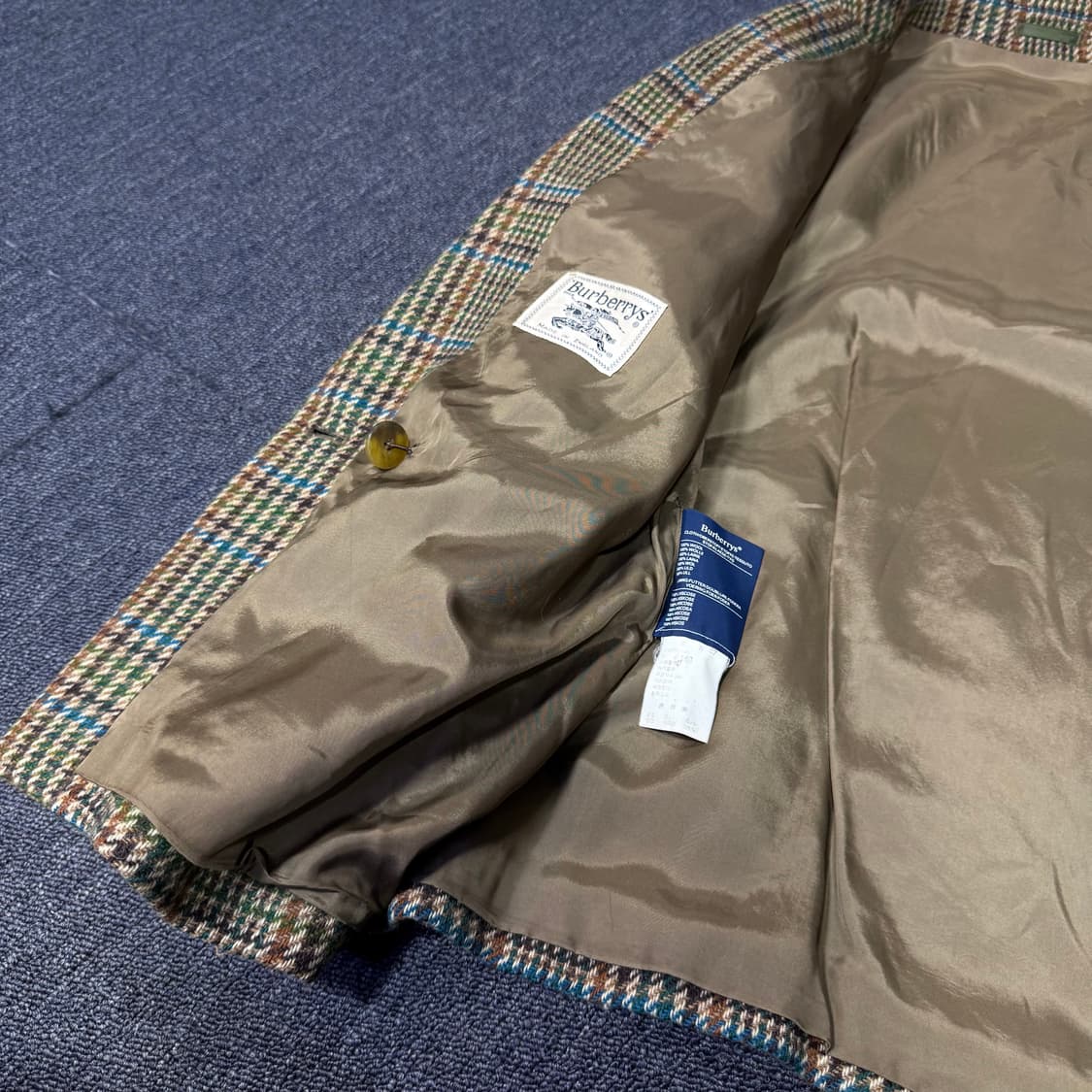 버버리 울 패턴 자켓 상품이미지10