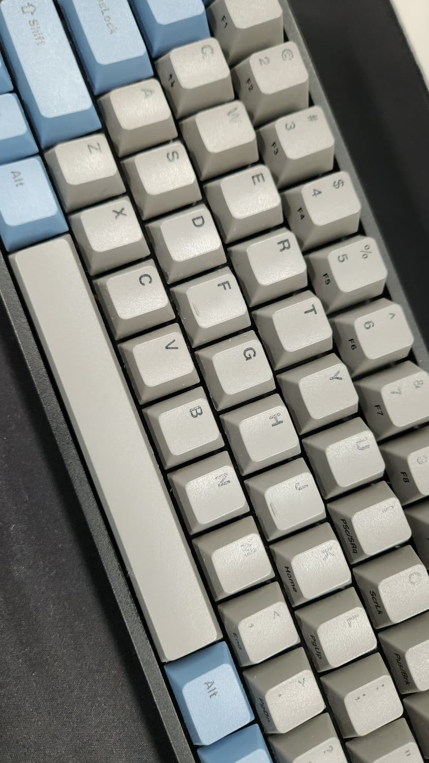 # 레오폴드 FC660M PD 기계식 저소음적축 텐키리스 키보드 급처 상품이미지8