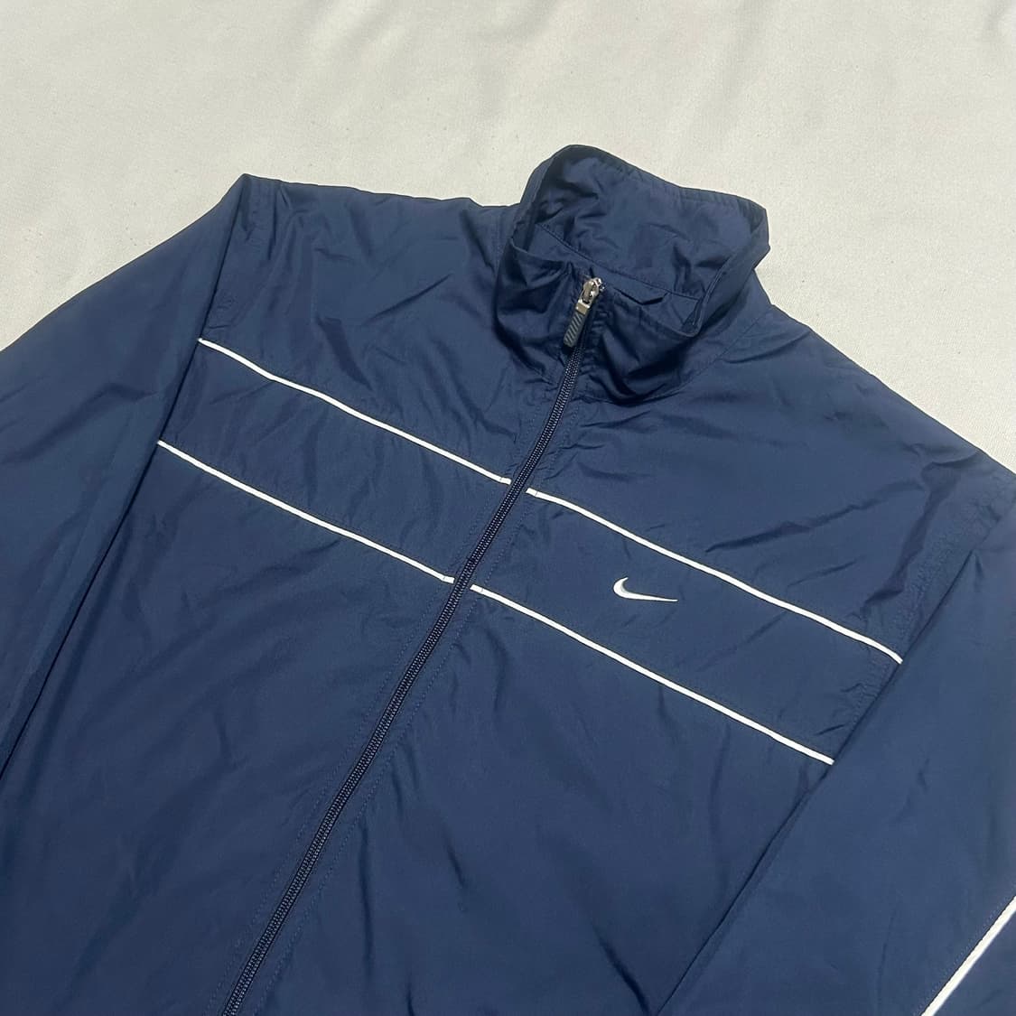 L 나이키 올드스쿨 사이드라인 네이비 바람막이  상품이미지1