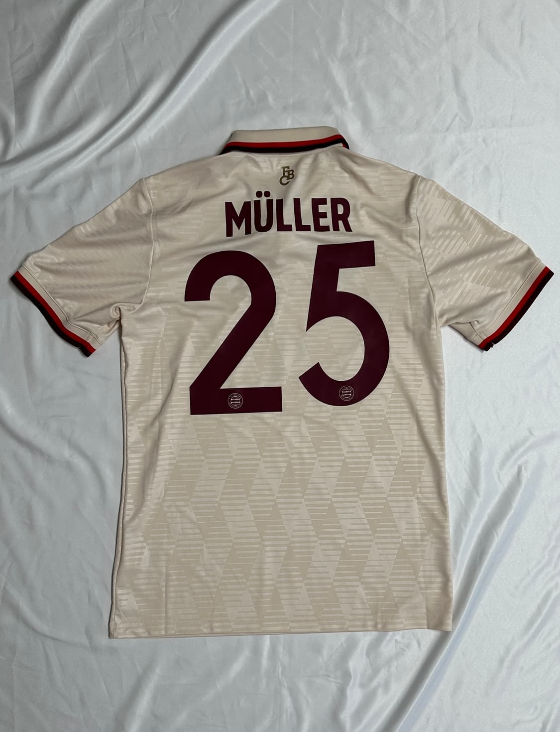 아디다스 오리지널 바이에른 뮌헨 축구 저지 유니폼 24-25 써드 95M 상품이미지3