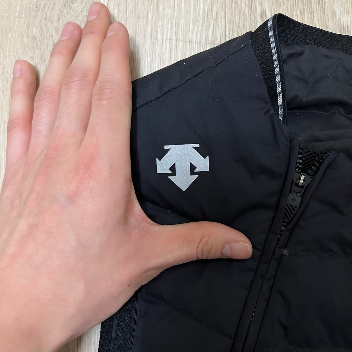 데상트 텍티컬 포켓 덕다운 경량 러닝 조끼 M/95 상품이미지3