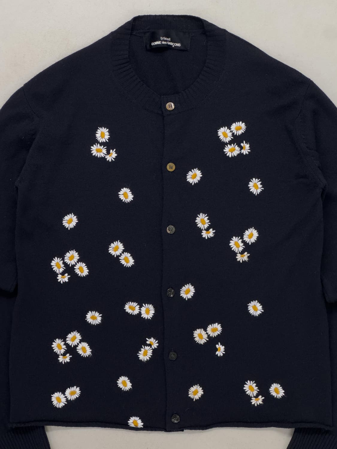 꼼데가르송 tricot 플라워 가디건 상품이미지1