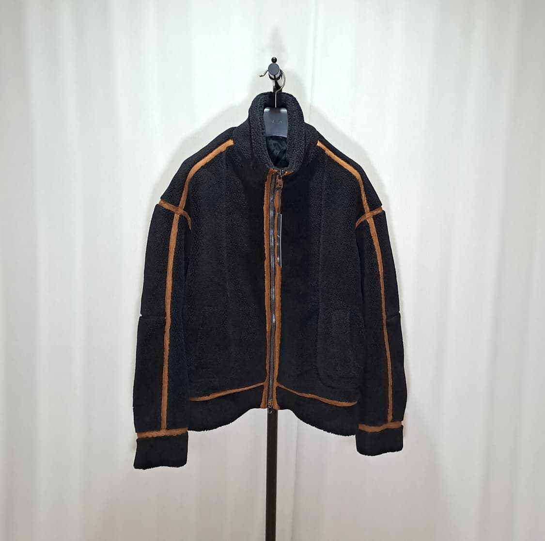 (새제품) 메종미네드 VOA MUSTANG BLACK B149 상품이미지1