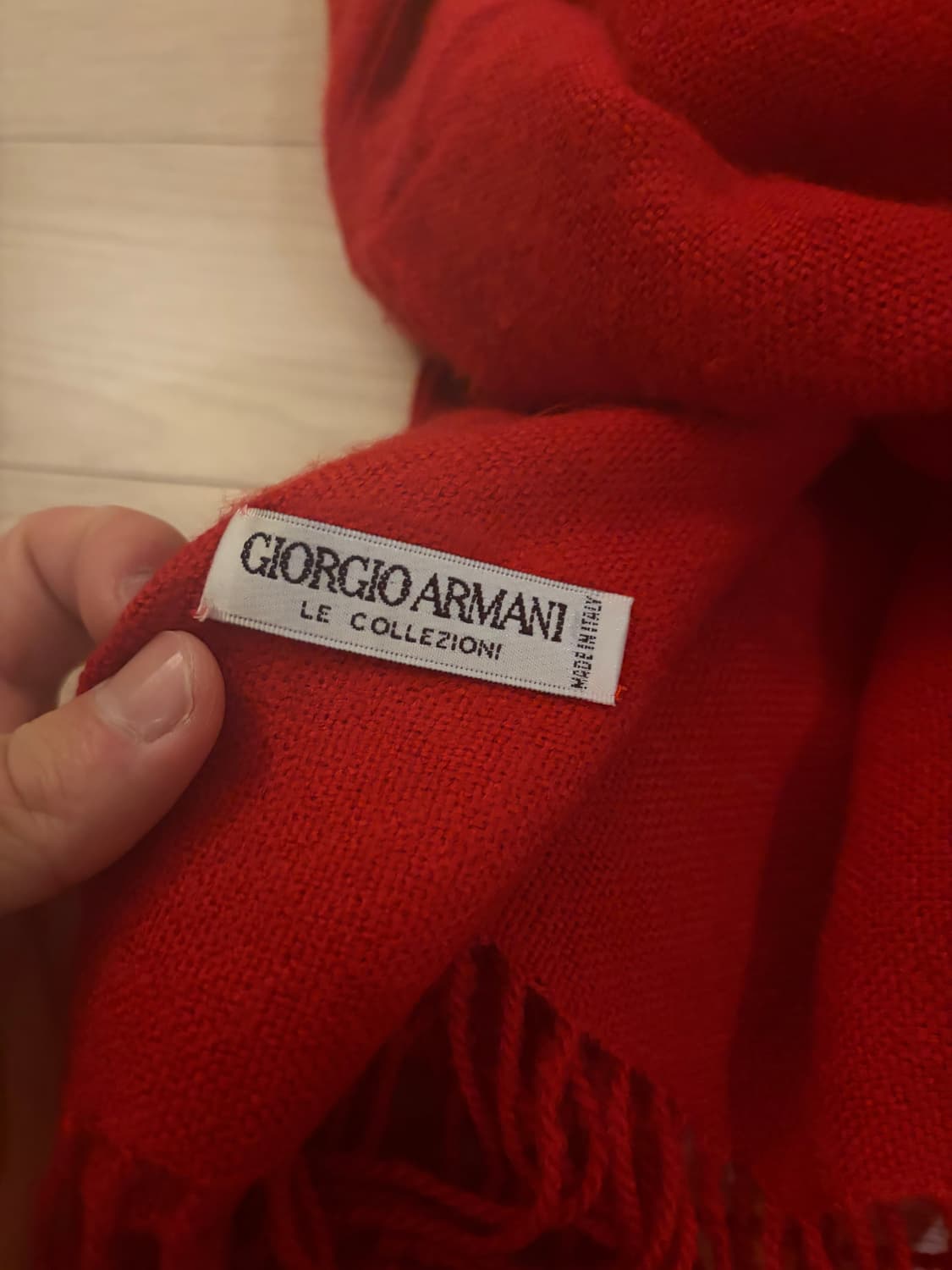 Giorgio Armani Red muffler 상품이미지2