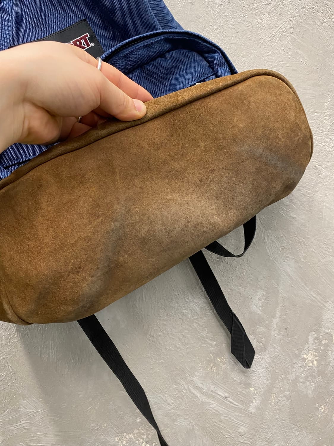 [38*52] Jansport 잔스포츠 스웨이드 바텀 백팩 상품이미지4