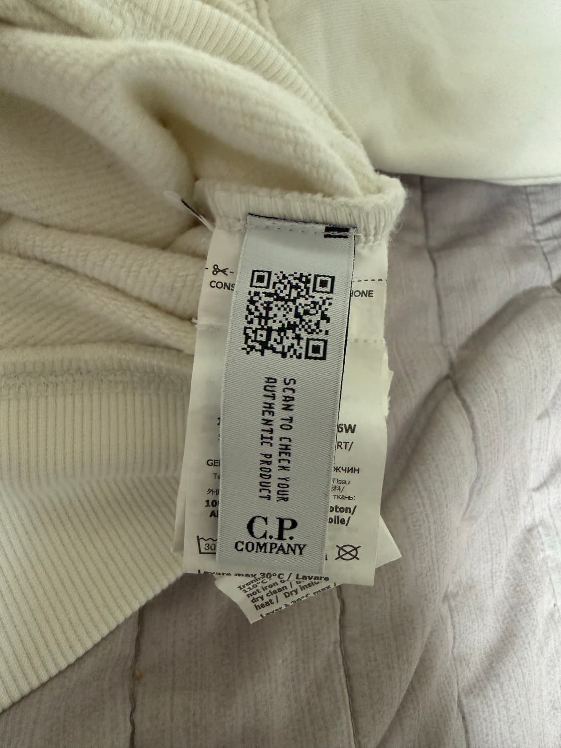 cp컴퍼니 맨투맨 화이트 상품이미지3