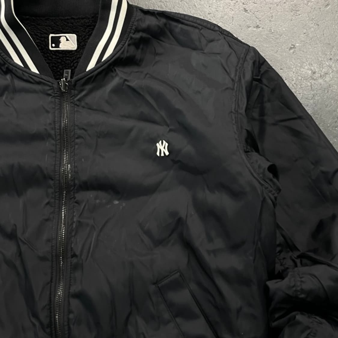 100 MLB 뉴욕 양키즈 리버시블 후리스 점퍼 상품이미지5