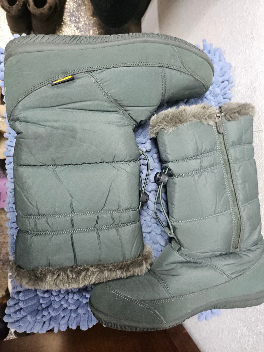 LECAF 여성 패딩 부츠 그린 퍼 장식  250 상품이미지4