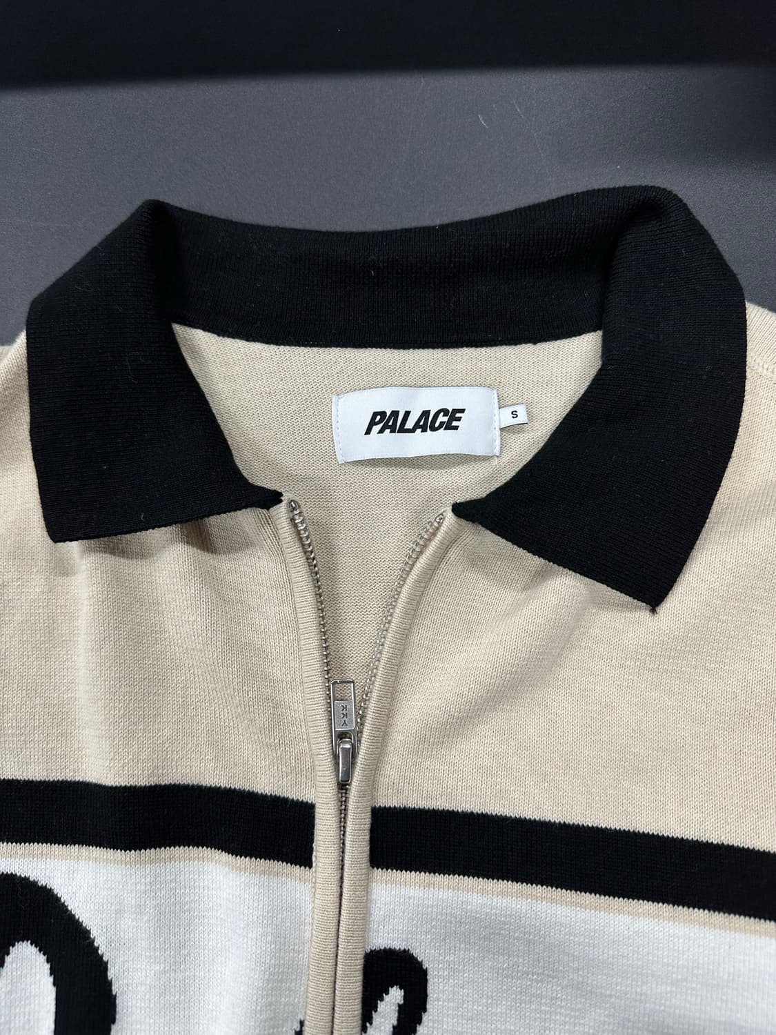  팔라스 소울 니트 화이트 집업 상품이미지5