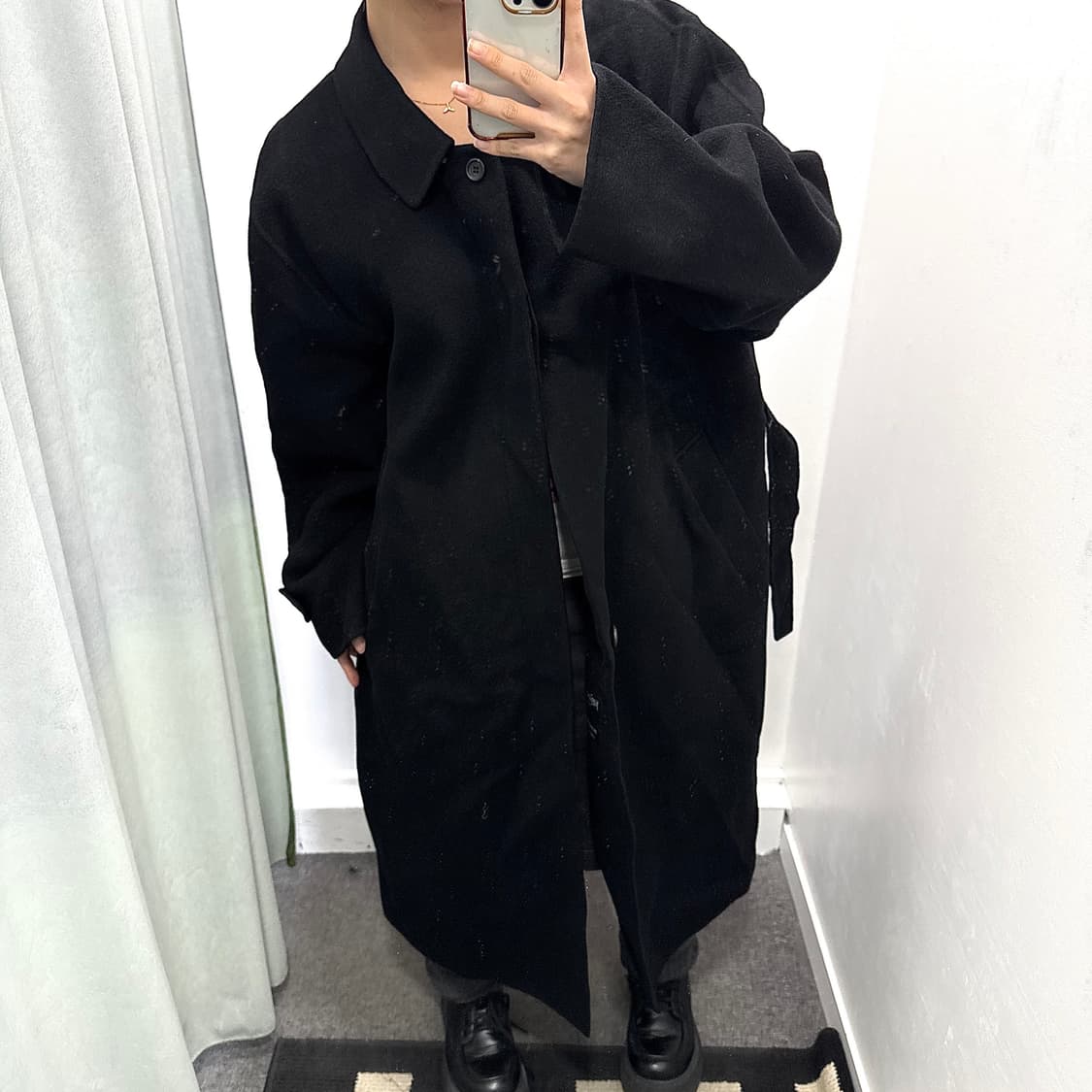 입생로랑 블랙 롱 모코트 상품이미지4