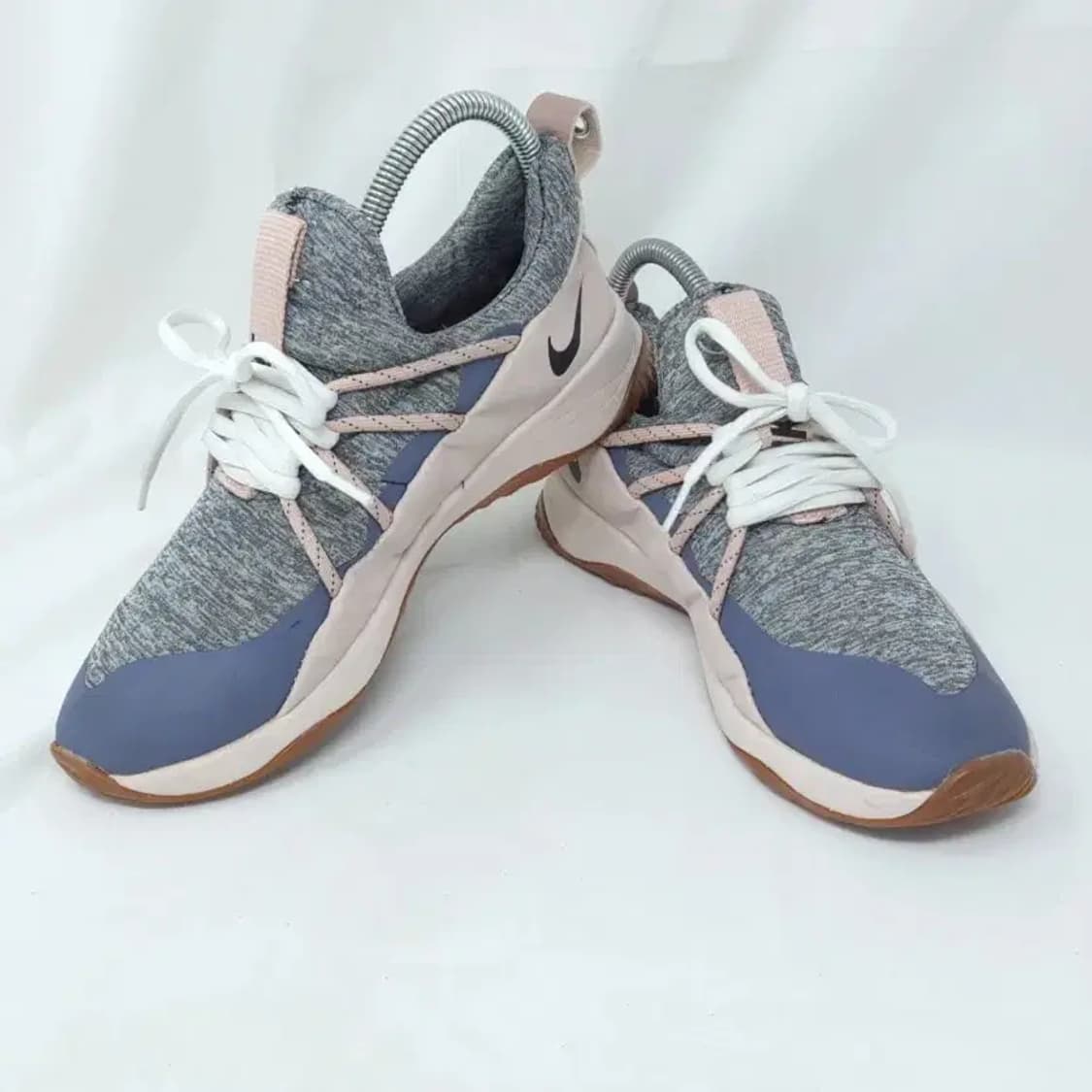 나이키 운동화 회색/분홍 240mm 상품이미지1
