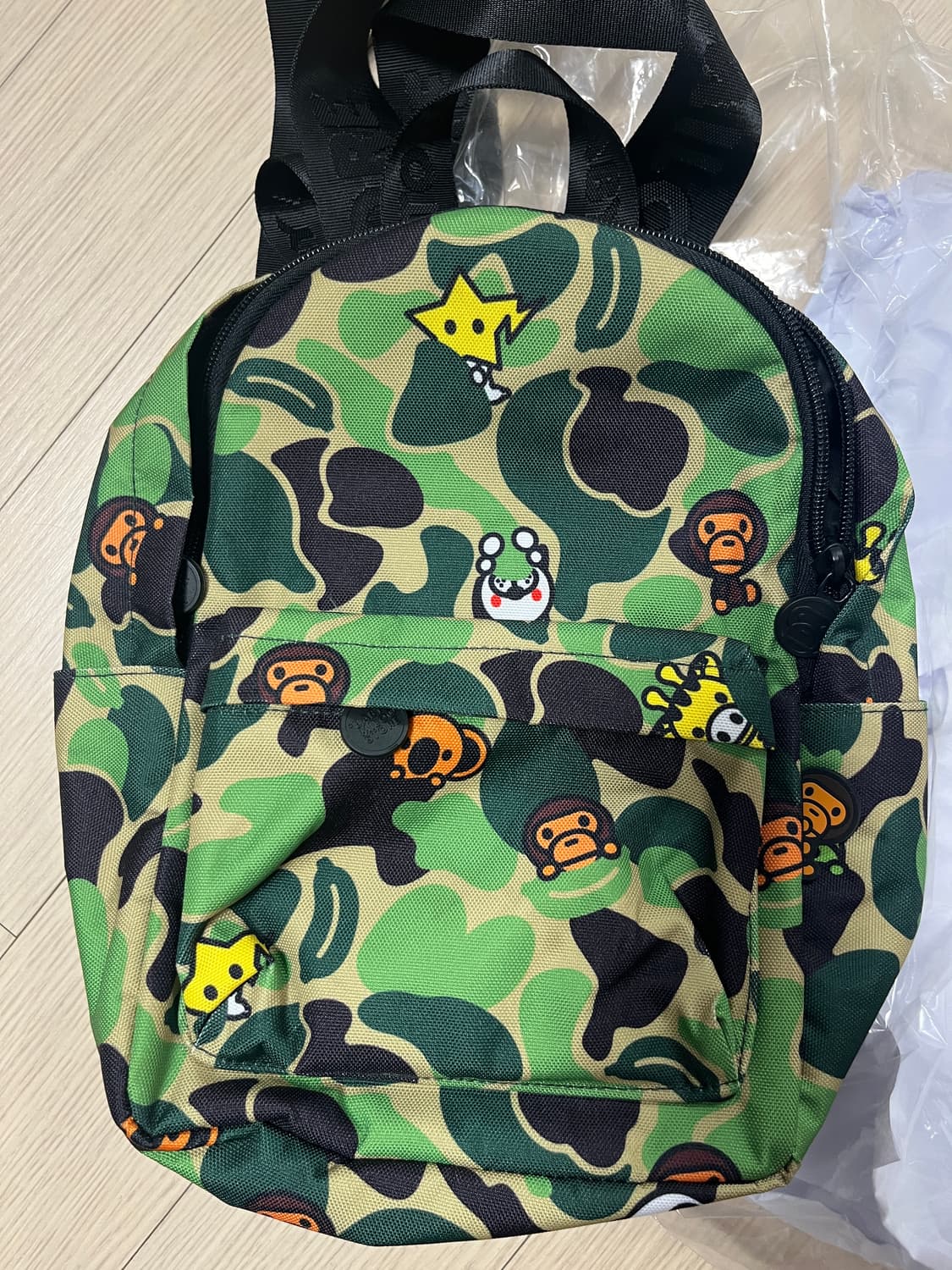 베이프 마일로 미니 백팩 상품이미지1