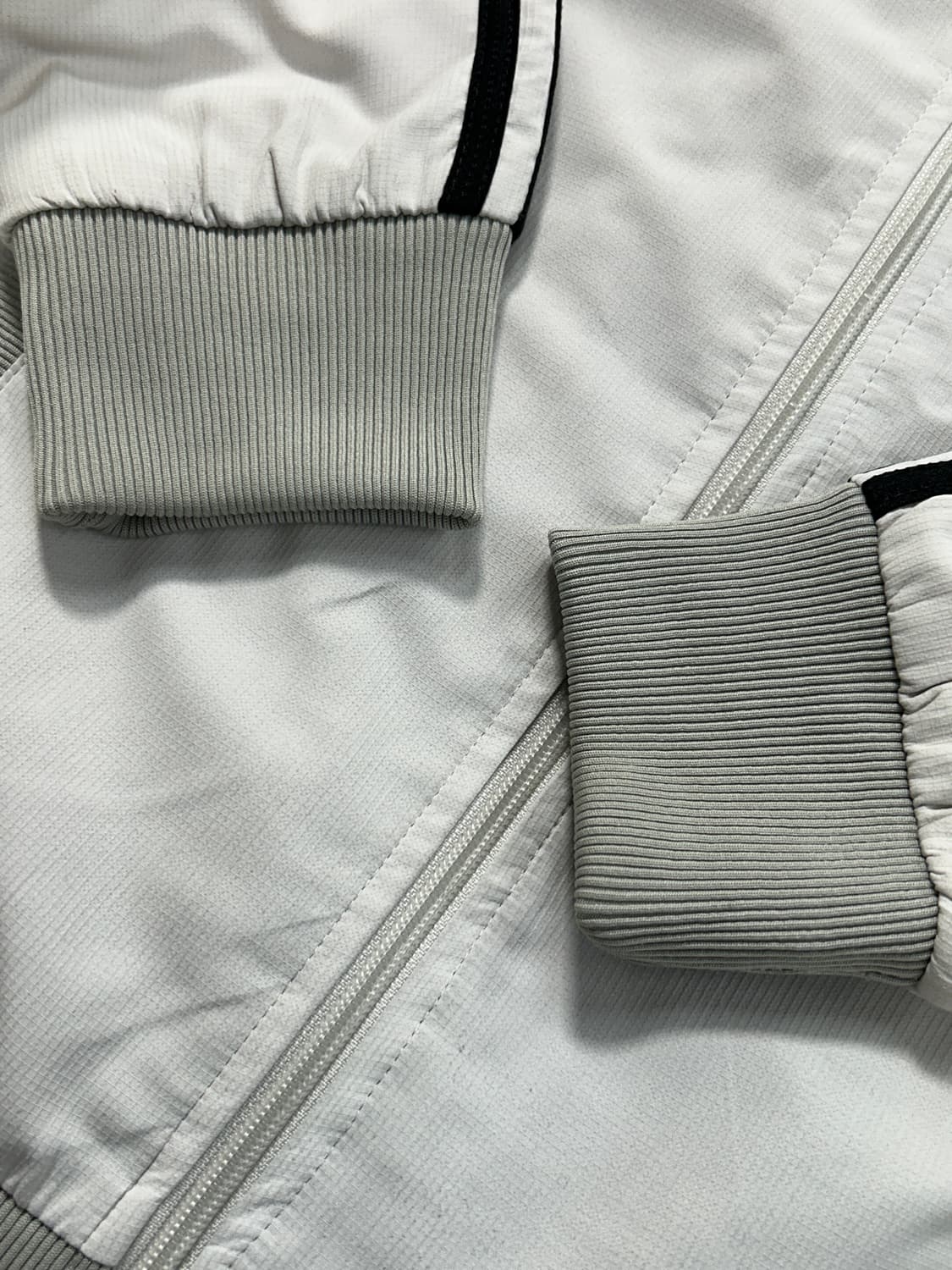 아디다스 00‘s 화이트 바람막이 트랙탑 져지 2XL 상품이미지3