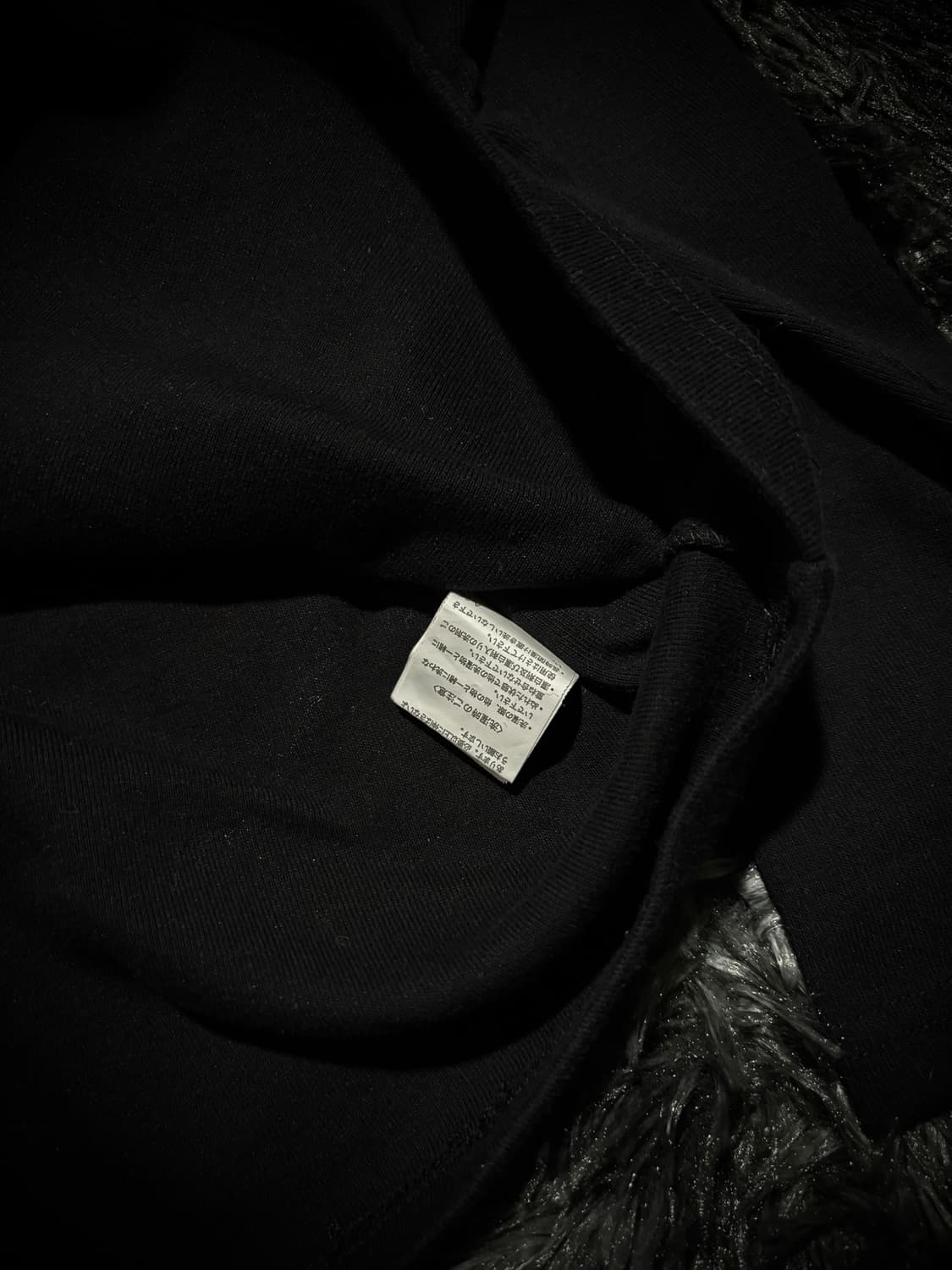 In The Attic 스컬 큐빅 롱슬리브 상품이미지8